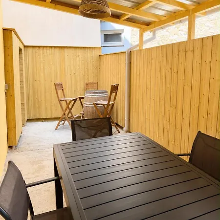 Coeur Village Grand Duplex 11 Couchages Daire
